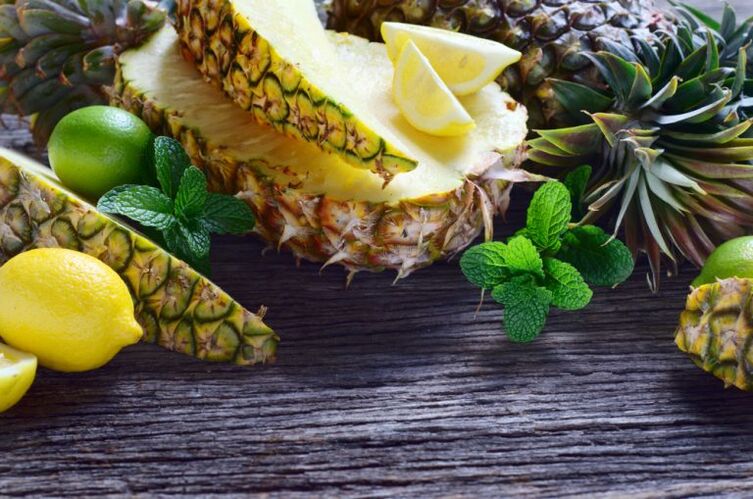 Zitrone und Ananas sind gesunde Früchte für Menschen mit Arthritis und Arthrose