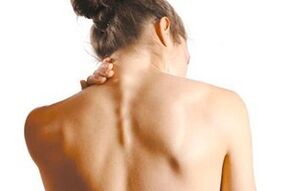 Nackenschmerzen aufgrund zervikaler Osteochondrose
